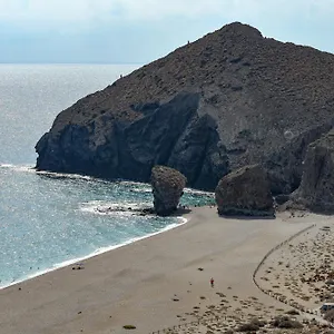 Bella Y Su Parque Natural Cabo De Gata Níjar